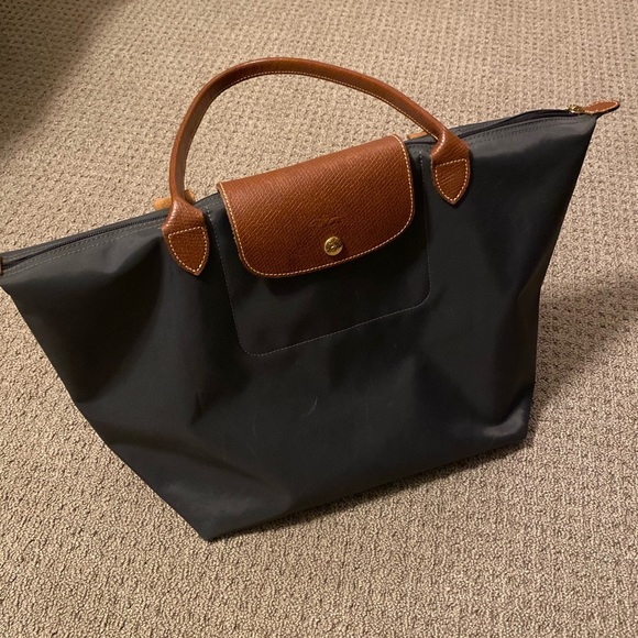 Longchamp Handbags - 2X HOST PICK Longchamp Top Handle Bag